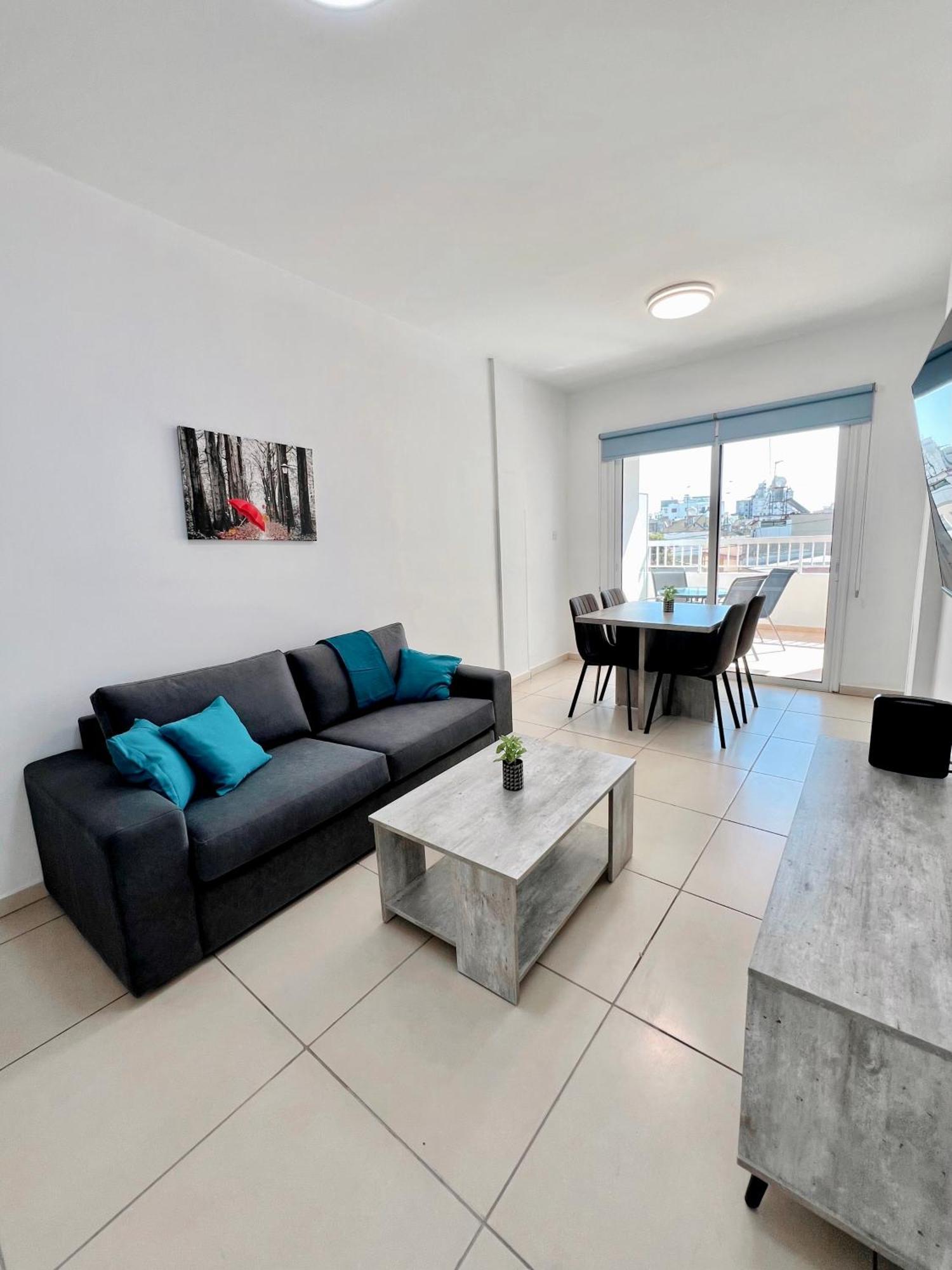 Georgiou 202 Daire Larnaca Dış mekan fotoğraf