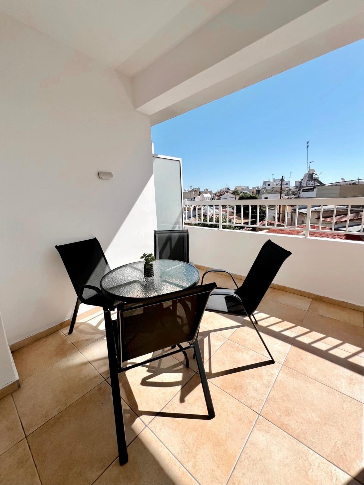 Georgiou 202 Daire Larnaca Dış mekan fotoğraf